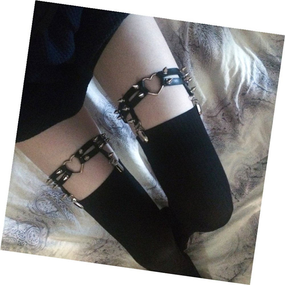 1Pcs Women Punk Goth Heart PU  - Body Jewelry For Sale review and price